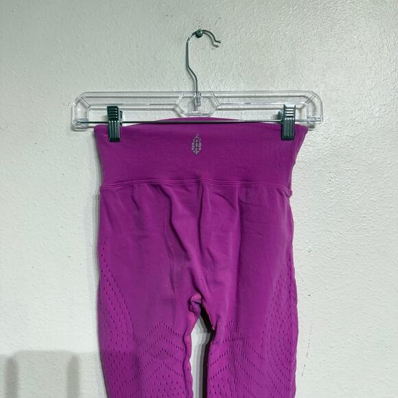 Free People Movement Magenta Leggings Sz S - Picture 7 of 10